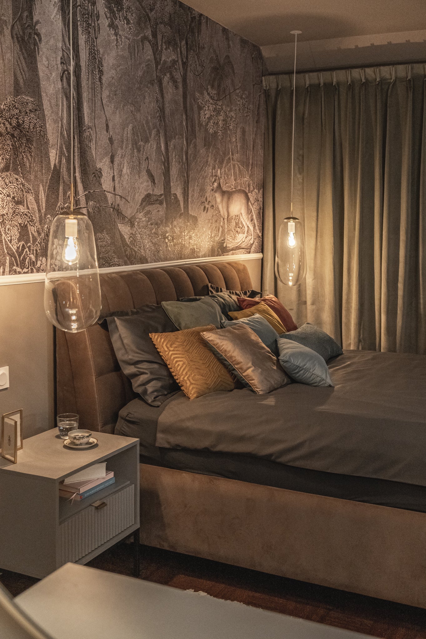 Dwie tapety, jeden klimat. Odcinek Remont u Ciebie z tapetami Jungle Cat i Ocelot - Wallcolors®