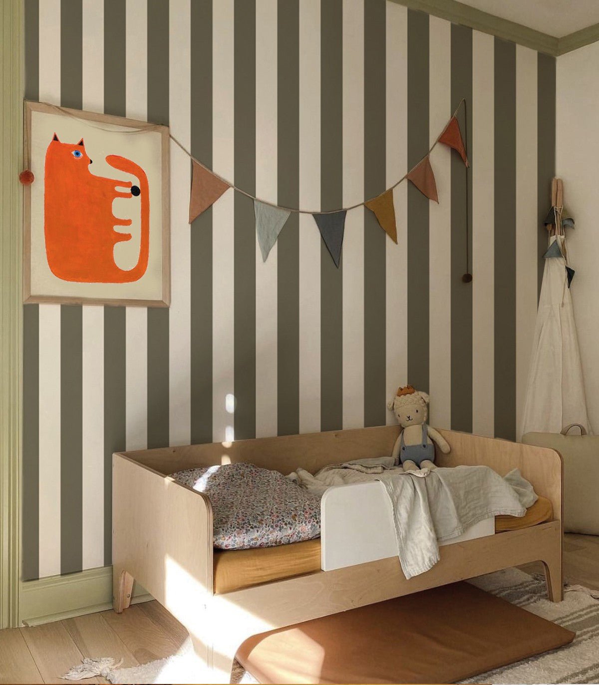 Tapeta dla dziewczynki. Jaką wybrać, aby stworzyć delikatny i ponadczasowy pokój - Wallcolors®