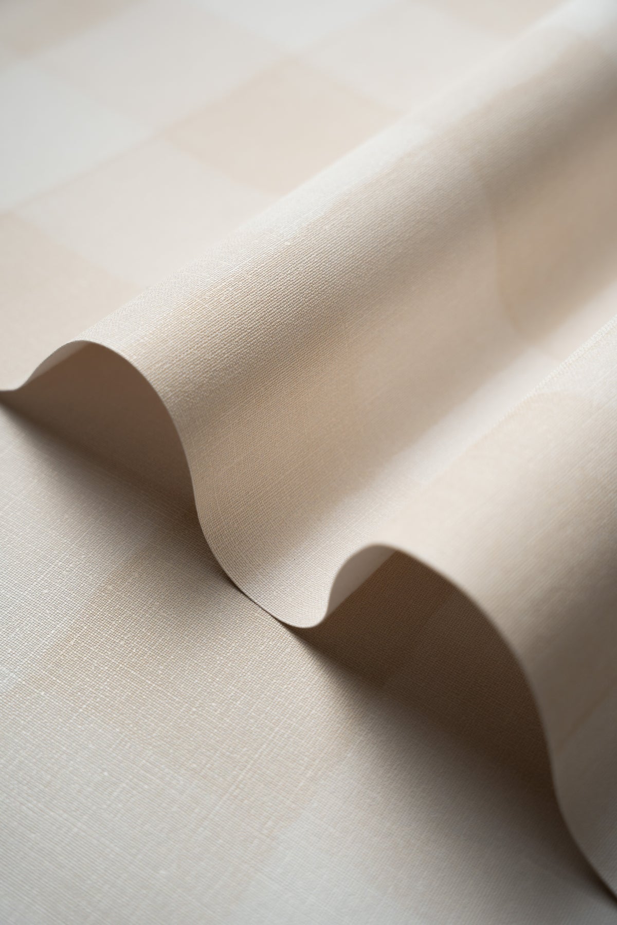 Wallpaper Watercolor Checks Oat Beige