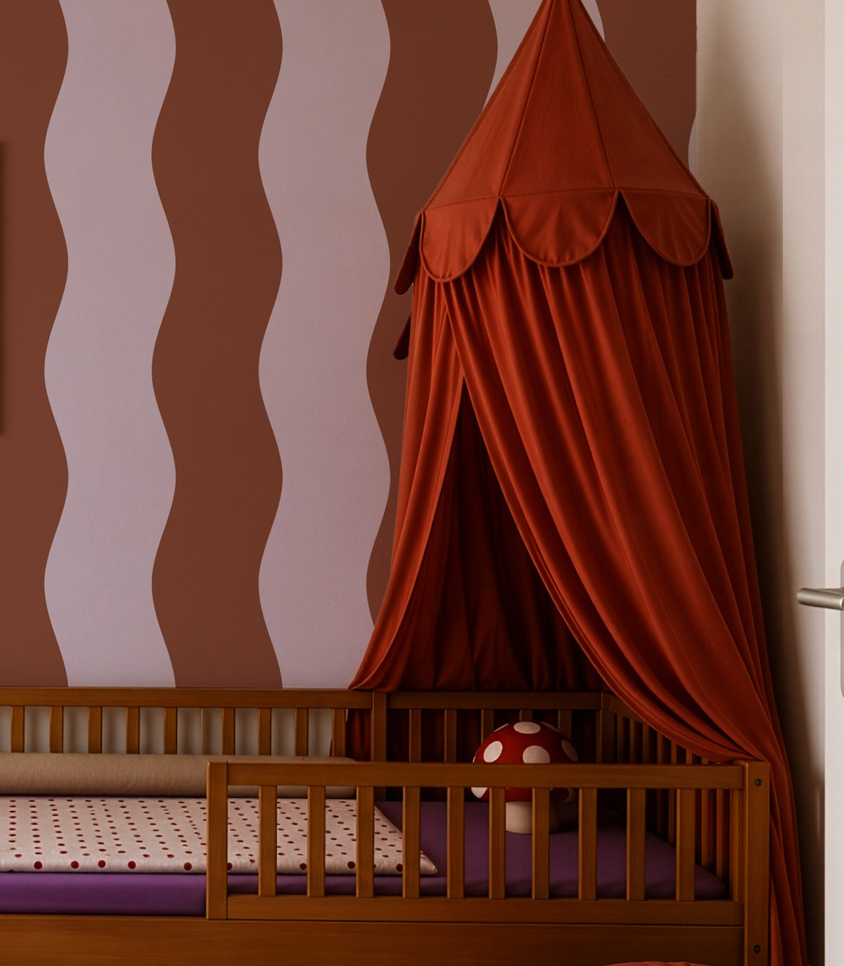 Wallpaper Wave Stripe Cinnamon Lavender