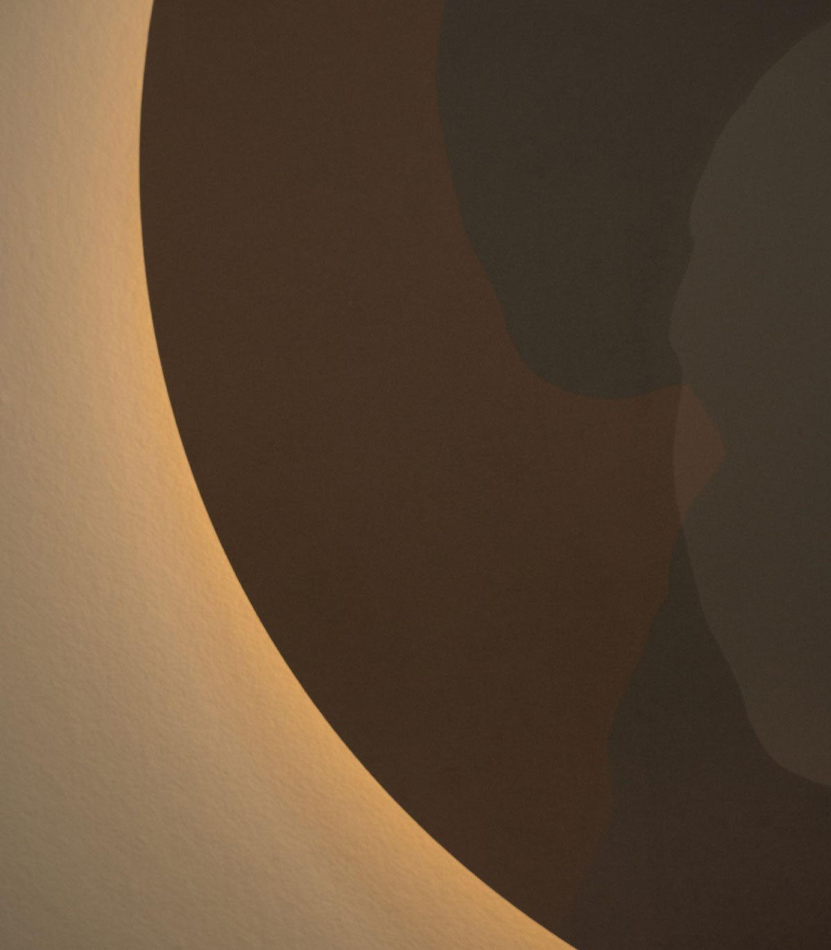 Dots Lighting Nature girl with the pearl - Wallcolors®