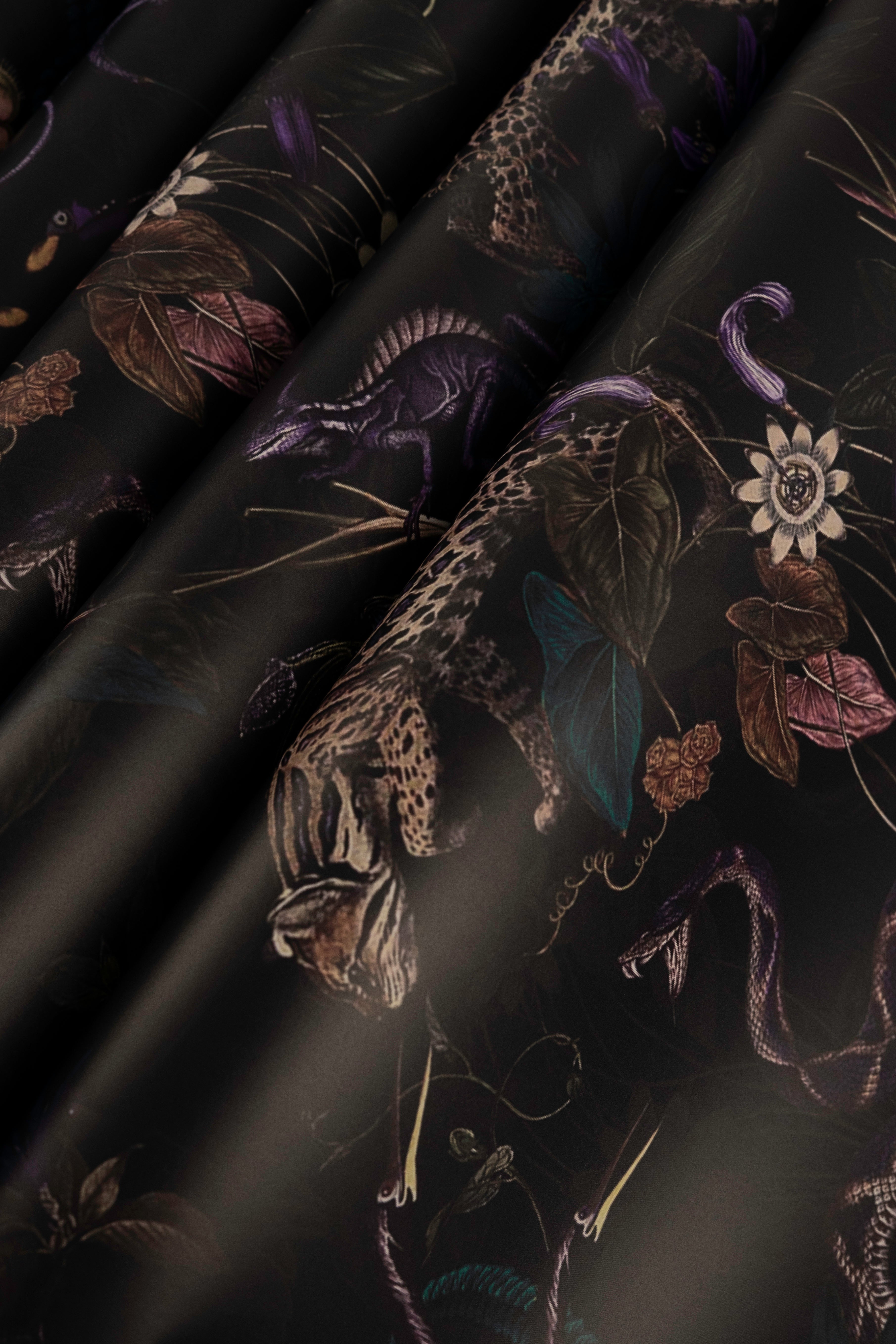 Tapeta Enchanted Garden Toxic