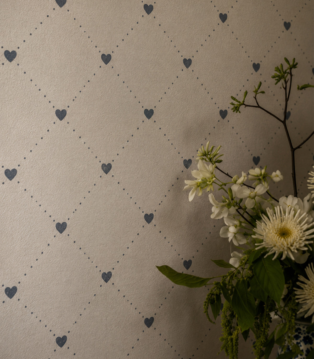 Wallpaper Heart Lattice Dusty Blue