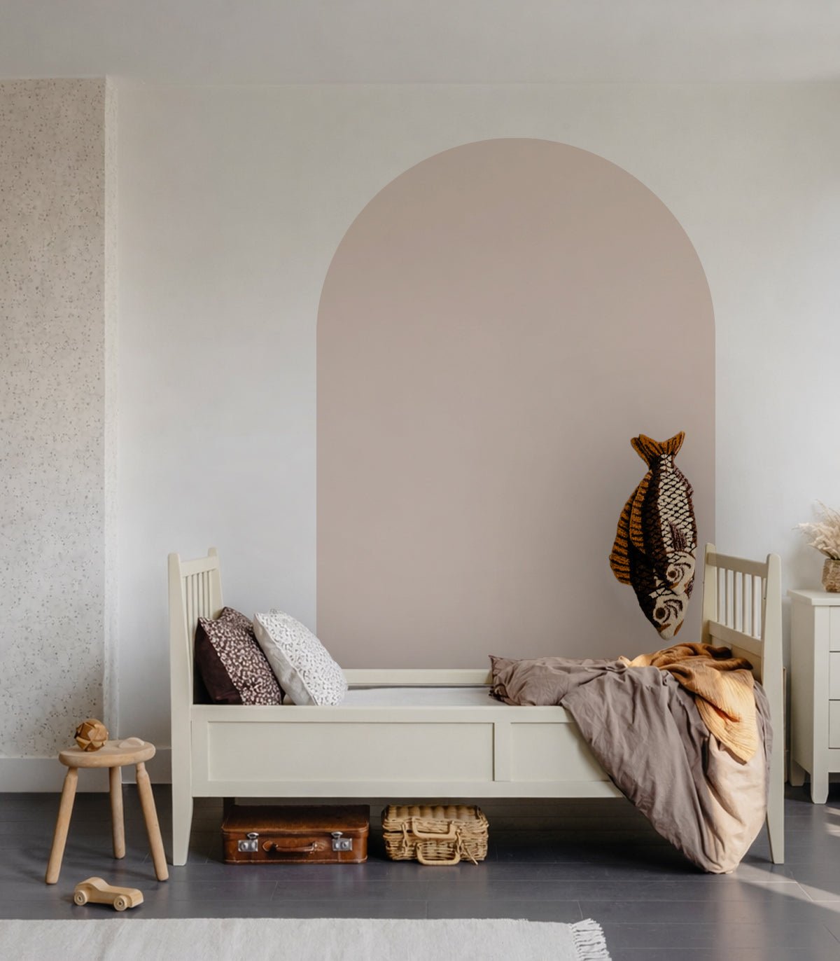 Arch Solid Powdered Earth - Wallcolors®