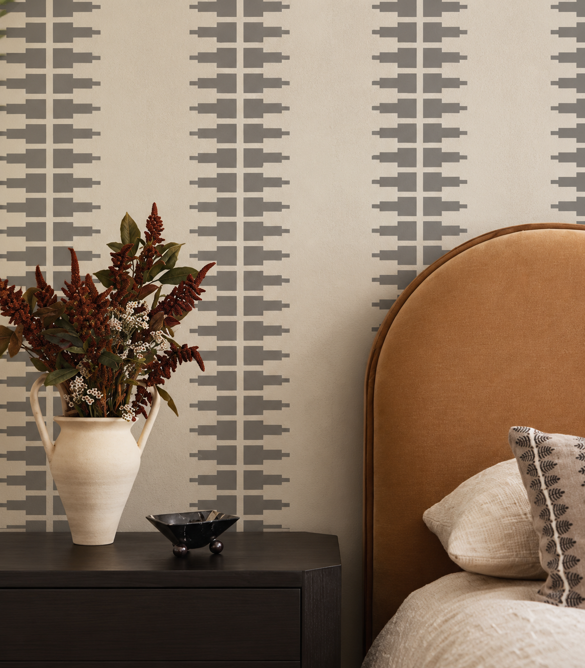 Wallpaper Ornament Line Clay Warm Linen