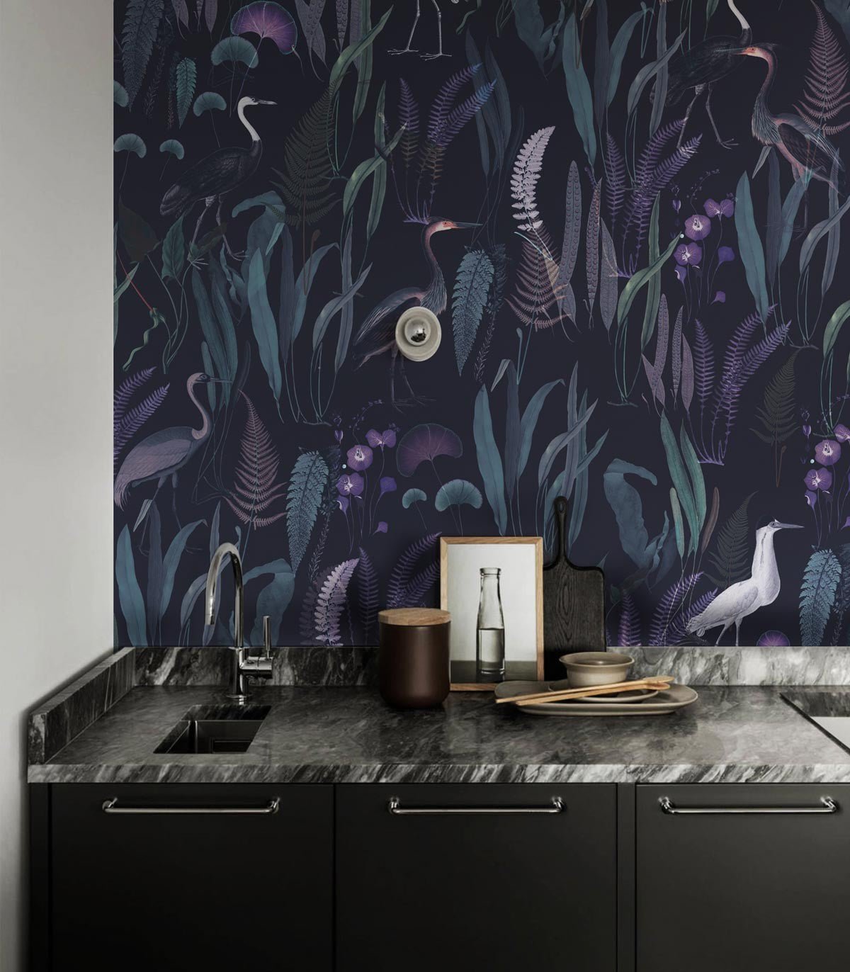 Tapeta Calm Heron Purple - Wallcolors®